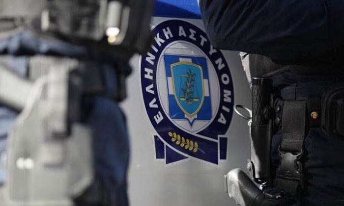 Ξεγέλασε ηλικιωμένη αποσπώντας 58.400 ευρώ 